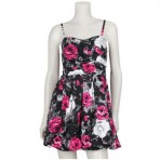 One Green Elephant Kleid Schwarz Floral